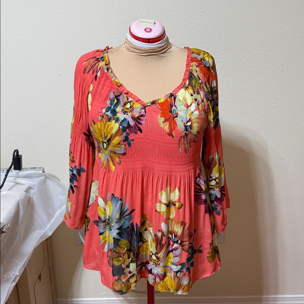 Spense Coral and Yellow Floral Top